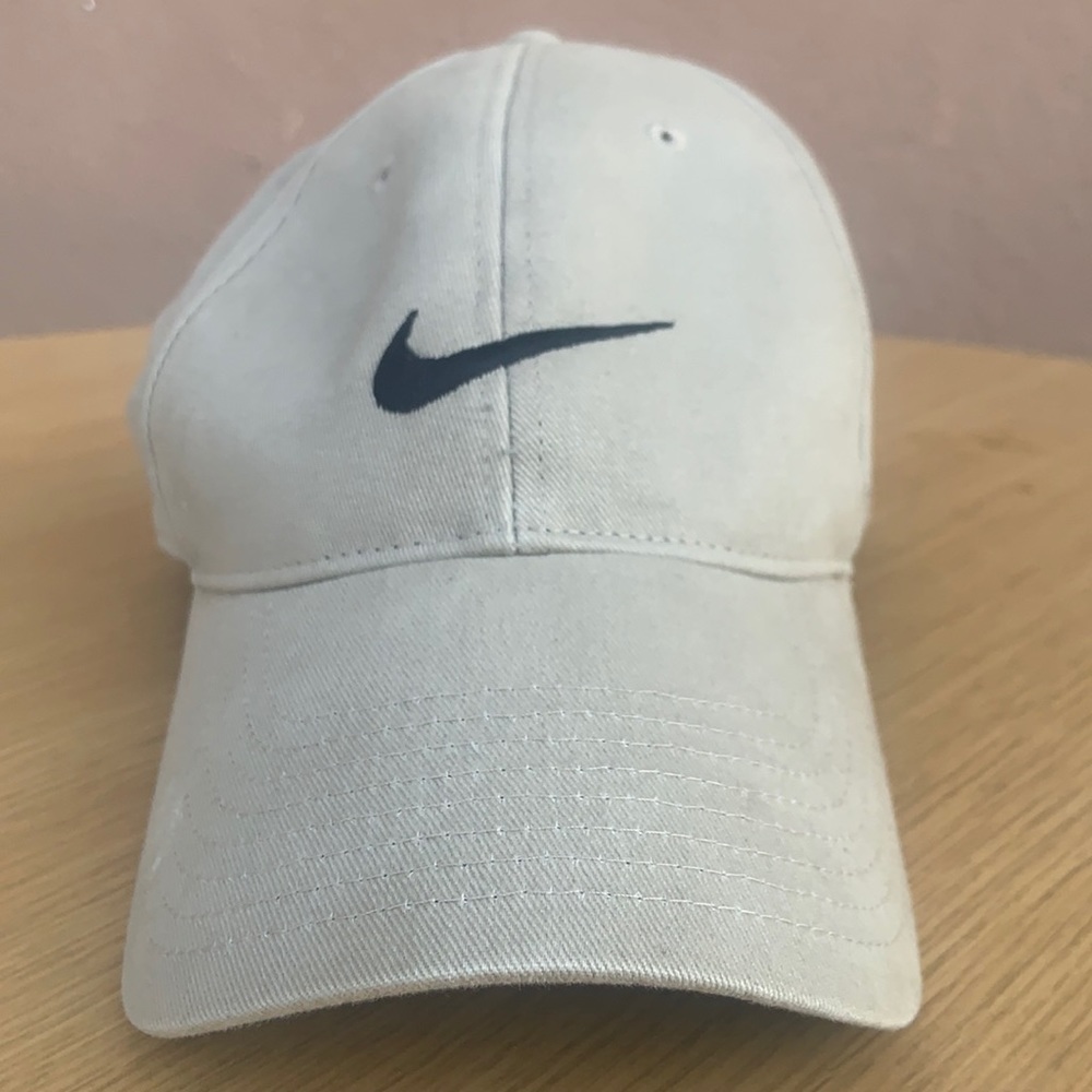 Nike Cap Khaki